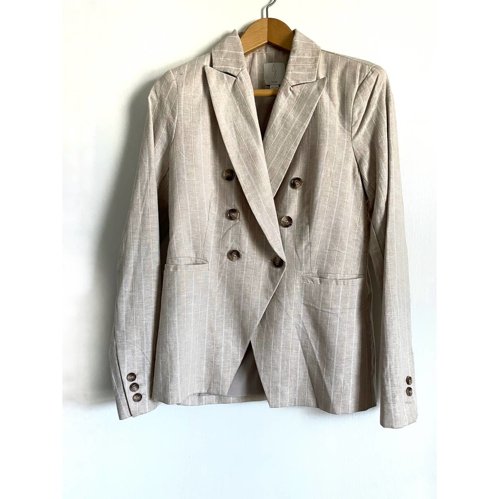 Joie ecru, pinstriped, linen blazer. Size XS.
